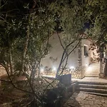 Pinus * Stari Grad (Hvar)