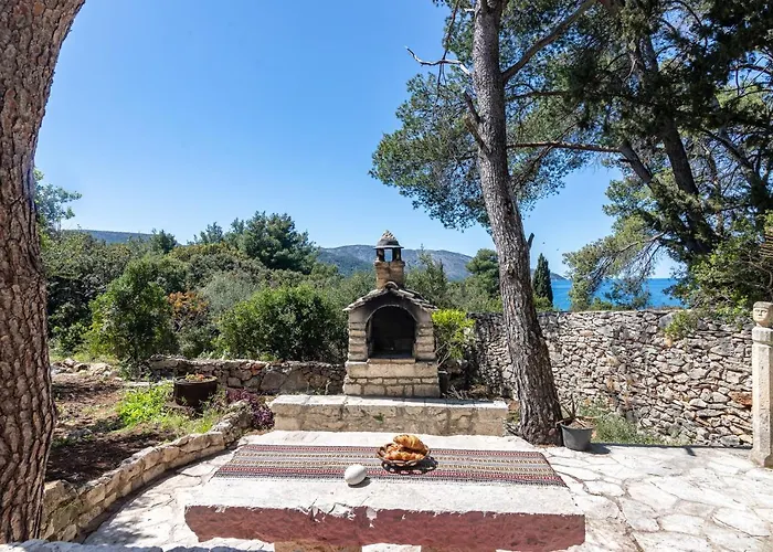 Lodge Pinus Stari Grad (Hvar)